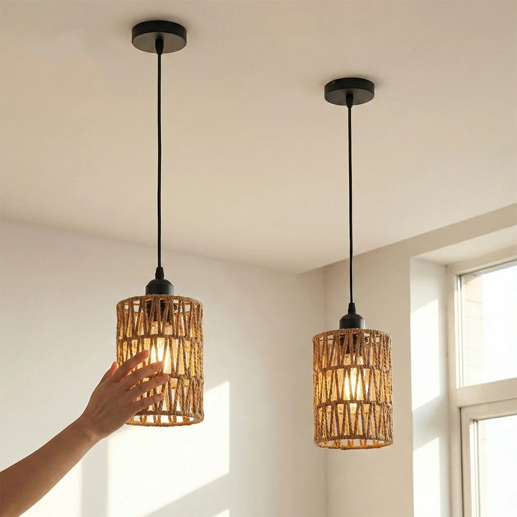 American Imitation Hemp Rope Rattan Hand-Woven Ceiling Light Fixture in Southeast Asian Style for Restaurants and Hotels